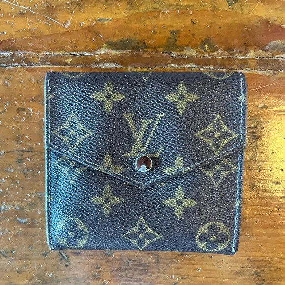 Vintage Louis Vuitton Brown and Gold Monogram Wallet - Picture 2 of 5